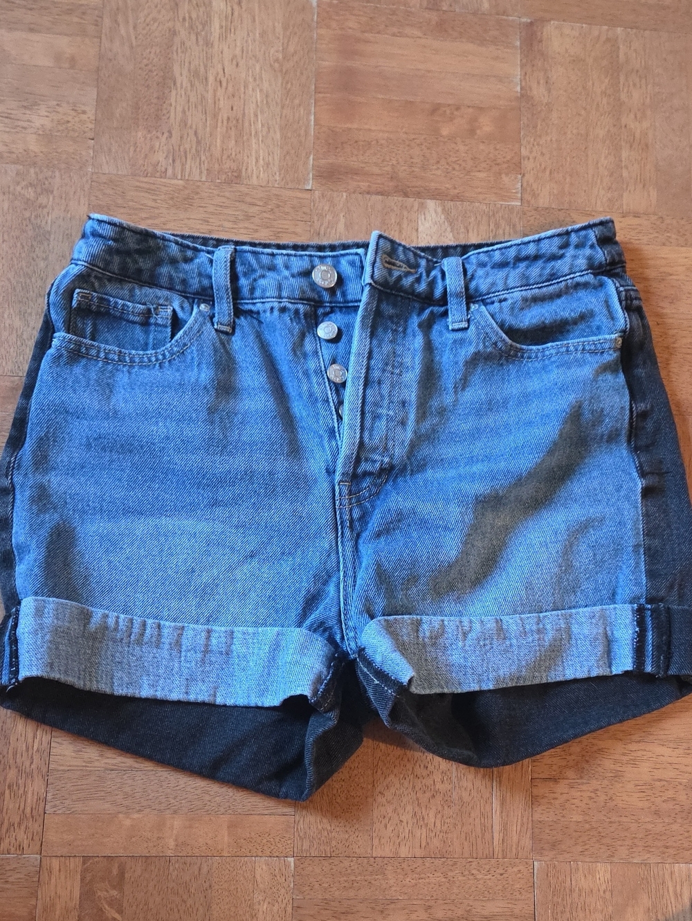 Color Block Denim Cuffed Shorts 7/28